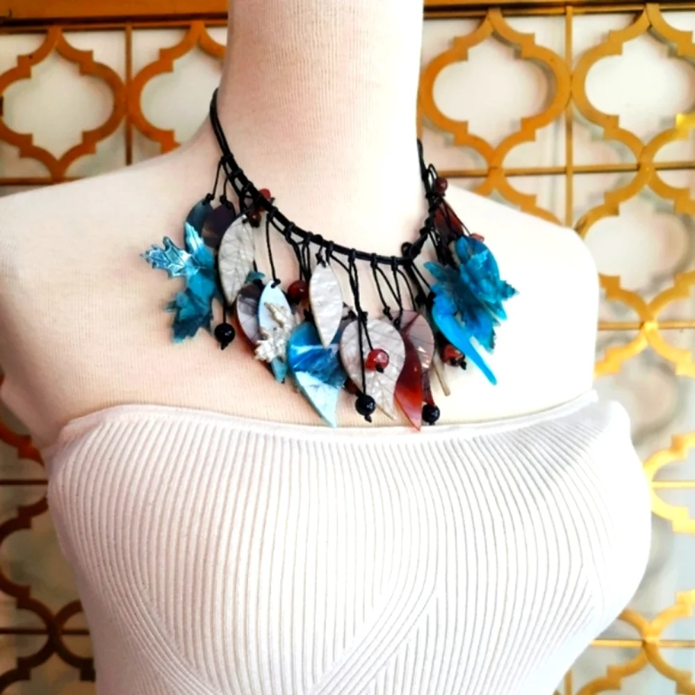 💙Shades of Blue Leaf drop Statement Necklace💙 Metal Free Design - Picture 5 of 15